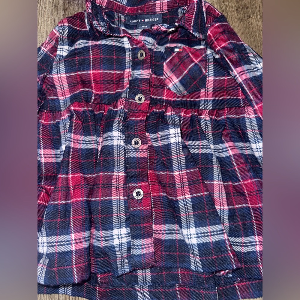 Tommy Hilfiger Girls Plaid Button Up Top Size 18 Months - Picture 2 of 4